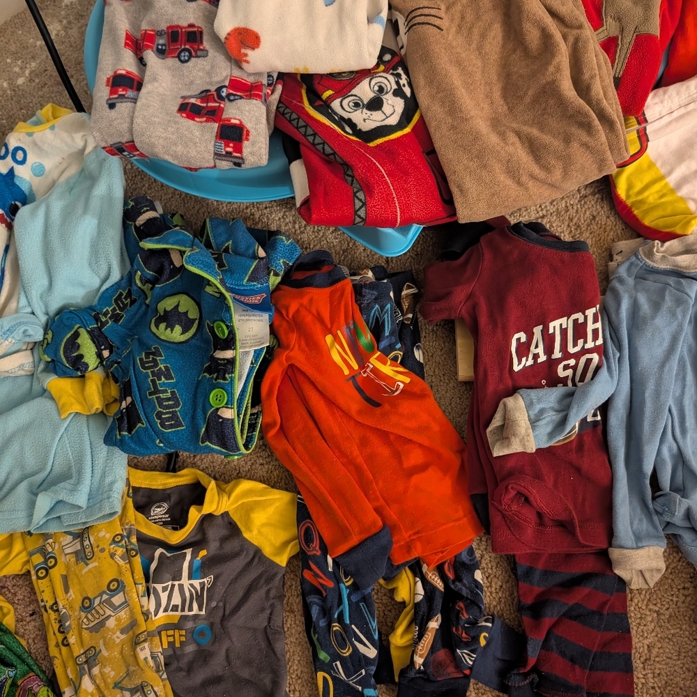 Pjs - Picture 2 of 4